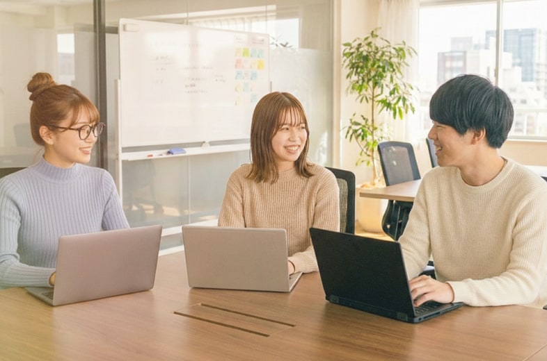 グループ総合職